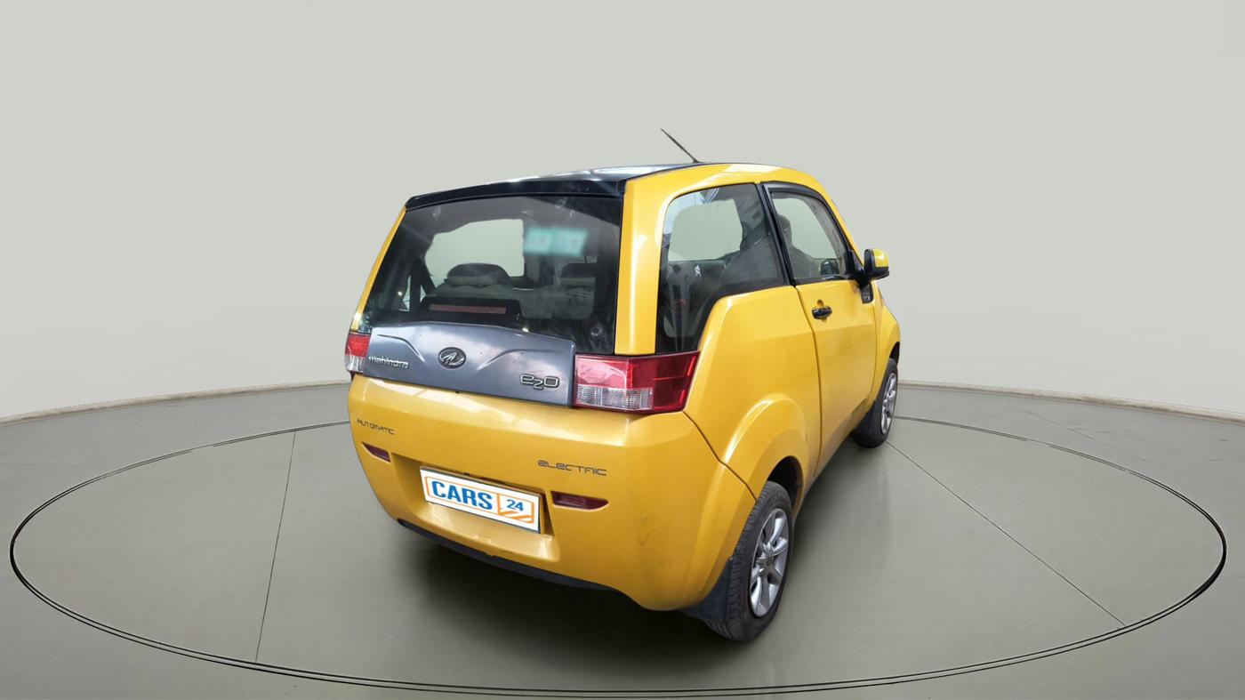 2015 Mahindra E2O T2, Electric, Automatic, 25,000 km, exterior