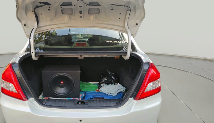 2015 Maruti Swift Dzire VXI, Petrol, Manual, 78,039 km, exterior