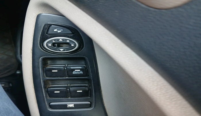 2016 Hyundai Elite i20 SPORTZ 1.2, Petrol, Manual, 82,291 km, interior