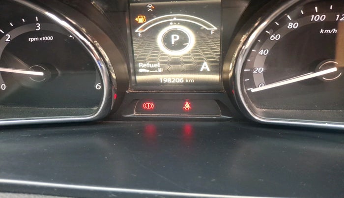 2017 Tata Hexa XTA 4X2 6 STR, Diesel, Automatic, 1,98,206 km, interior