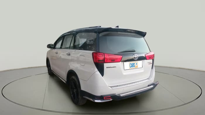 2017 Toyota Innova Crysta TOURING SPORT DIESEL MT, Diesel, Manual, 2,06,336 km, exterior