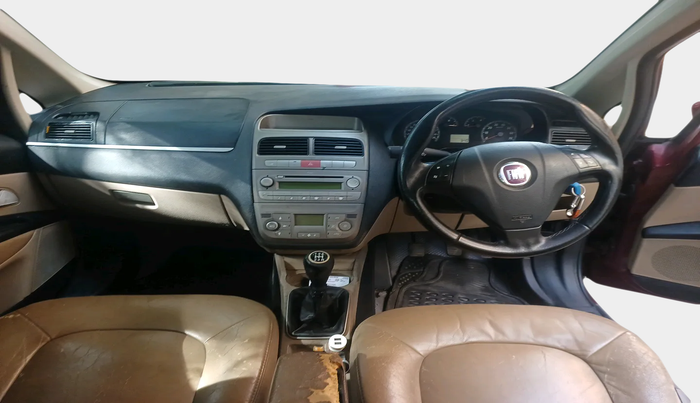 2010 Fiat Linea EMOTION 1.4, Petrol, Manual, 93,250 km, interior