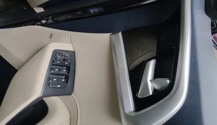 2022 KIA CARENS LUXURY PLUS 1.5 DIESEL AT 6 STR, Diesel, Automatic, 32,665 km, interior