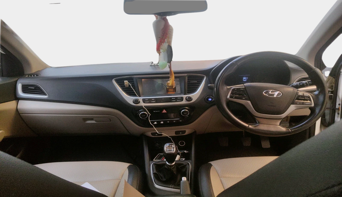 2018 Hyundai Verna 1.6 VTVT SX O, Petrol, Manual, 68,332 km, interior