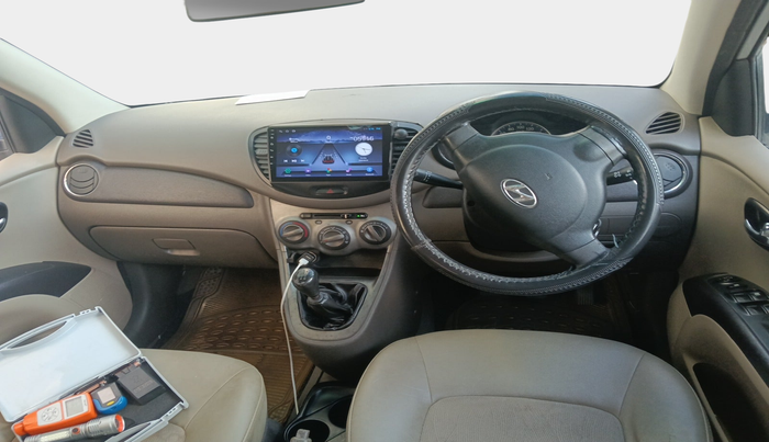 2010 Hyundai i10 MAGNA 1.2, Petrol, Manual, 89,694 km, interior