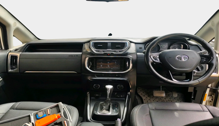 2019 Tata Hexa XTA 4X2 7 STR, Diesel, Automatic, 88,802 km, interior