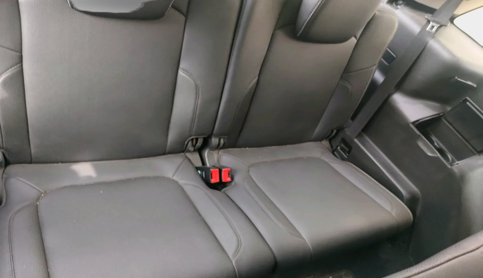 2019 Tata Hexa XTA 4X2 7 STR, Diesel, Automatic, 88,802 km, interior