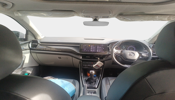 2022 Skoda KUSHAQ STYLE 1.5L TSI MT, Petrol, Manual, 70,869 km, interior