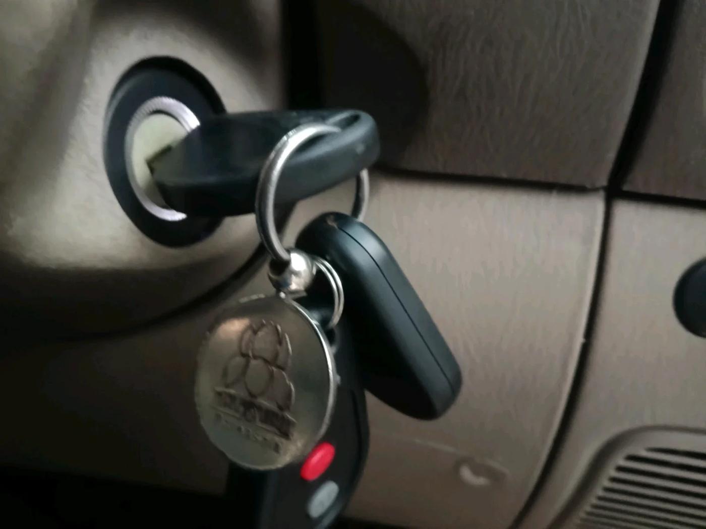 2011 Mahindra Scorpio SLE, Diesel, Manual, 2,26,028 km, interior