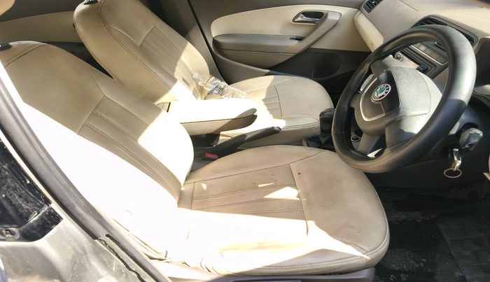 2012 Skoda Rapid ELEGANCE 1.6 TDI CR MT, Diesel, Manual, 1,27,235 km, interior