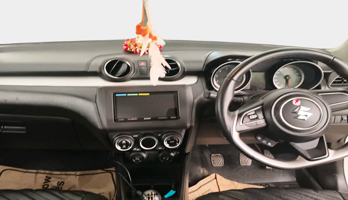 2021 Maruti Swift ZXI, Petrol, Manual, 46,613 km, interior