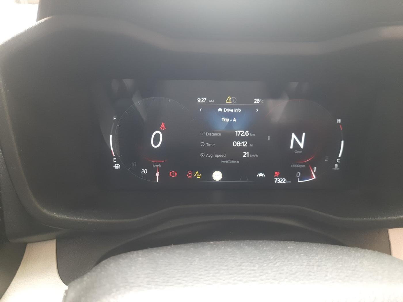 2024 Mahindra XUV 3XO AX5L 1.2 TGDi, Petrol, Manual, 12,500 km, interior