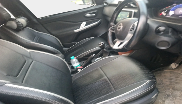 2022 Nissan MAGNITE XV PREMIUM TURBO (O), Petrol, Manual, 57,106 km, interior