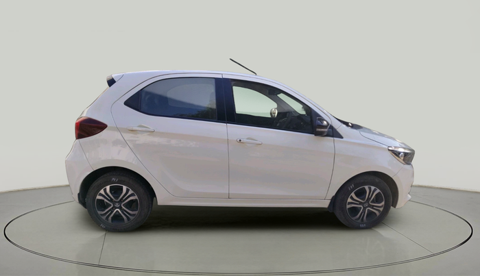 2022 Tata Tiago XZA PETROL, Petrol, Automatic, 27,816 km, exterior