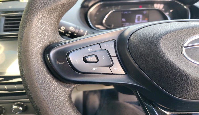 2022 Tata Tiago XZA PETROL, Petrol, Automatic, 27,816 km, interior