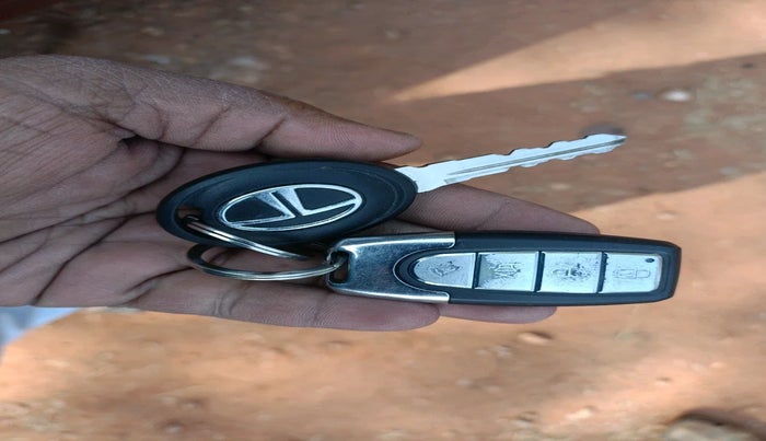 2017 Tata TIGOR XM PETROL, Petrol, Manual, 51,534 km, interior