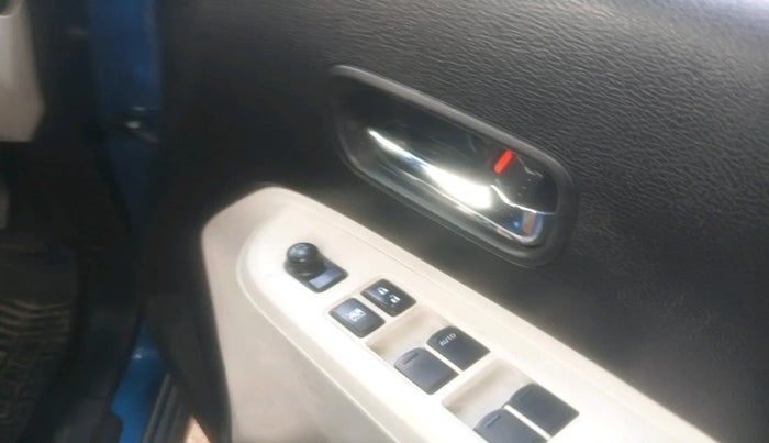 2017 Maruti IGNIS ZETA 1.2 AMT, Petrol, Automatic, 1,07,079 km, interior
