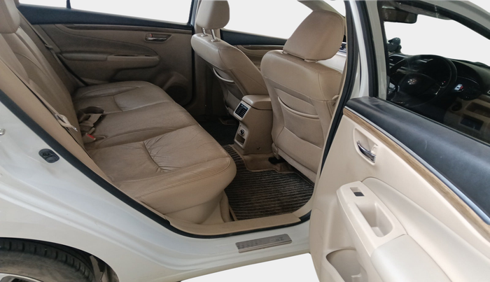 2019 Maruti Ciaz ALPHA 1.5 SHVS PETROL, Petrol, Manual, 42,148 km, interior