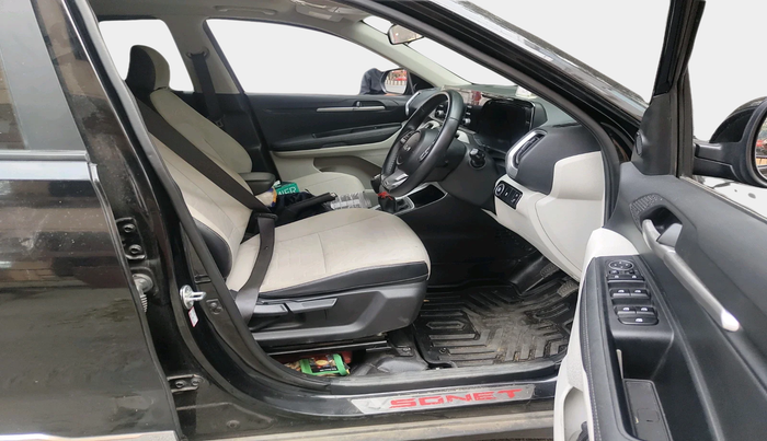 2022 KIA SONET HTX 1.5, Diesel, Manual, 40,932 km, interior