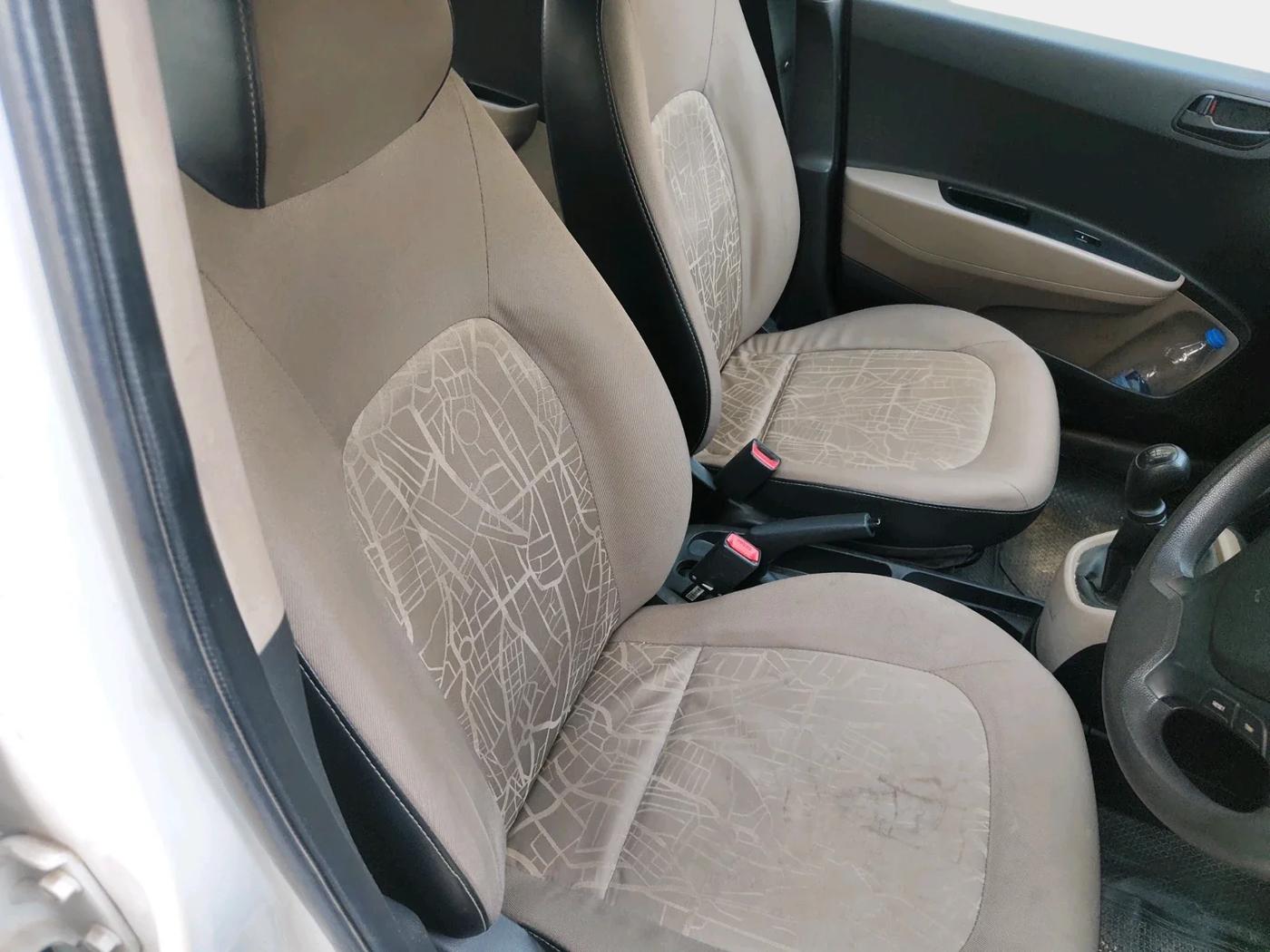 2014 Hyundai Xcent BASE 1.2, Petrol, Manual, 1,04,031 km, interior
