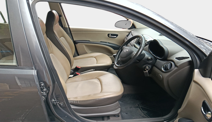 2013 Hyundai i10 MAGNA 1.2, Petrol, Manual, 52,282 km, interior