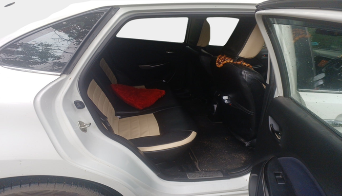 2020 Toyota Glanza G, Petrol, Manual, 18,903 km, interior