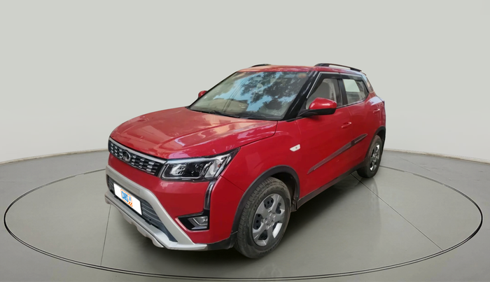 2021 Mahindra XUV300 W6 1.2 PETROL AMT, Petrol, Automatic, 17,563 km, exterior