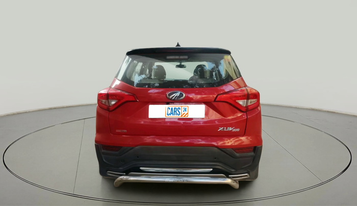 2021 Mahindra XUV300 W6 1.2 PETROL AMT, Petrol, Automatic, 17,563 km, exterior