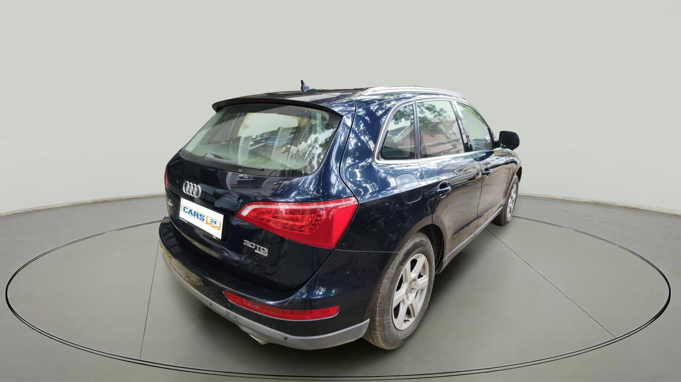 2011 Audi Q5 3.0 TDI QUATTRO, Diesel, Automatic, 1,11,452 km, exterior