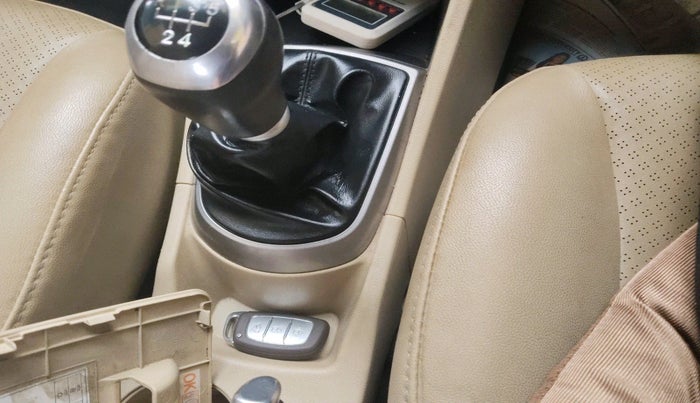 2016 Hyundai Verna 1.6 VTVT SX, Petrol, Manual, 43,031 km, interior