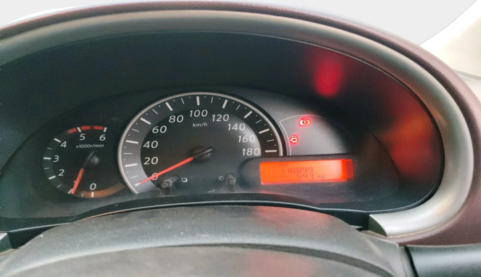 2012 Renault Pulse RXL DIESEL, Diesel, Manual, 1,10,899 km, interior