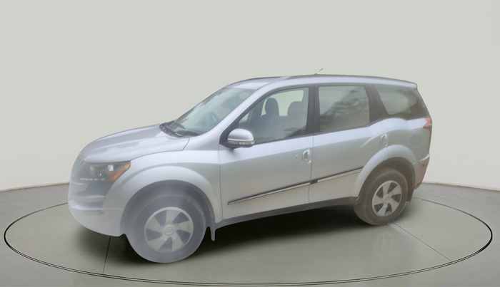 2014 Mahindra XUV500 W6, Diesel, Manual, 1,09,355 km, exterior