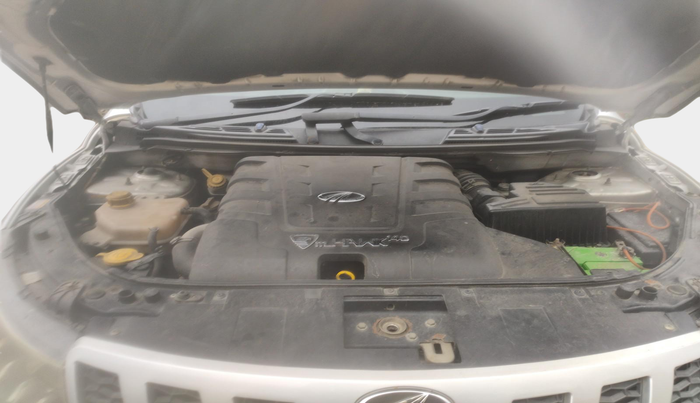 2014 Mahindra XUV500 W6, Diesel, Manual, 1,09,355 km, exterior