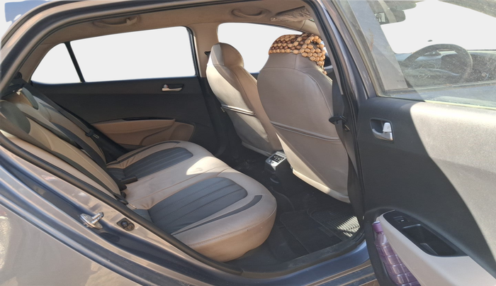 2014 Hyundai Grand i10 SPORTZ 1.2 KAPPA VTVT, Petrol, Manual, 56,000 km, interior