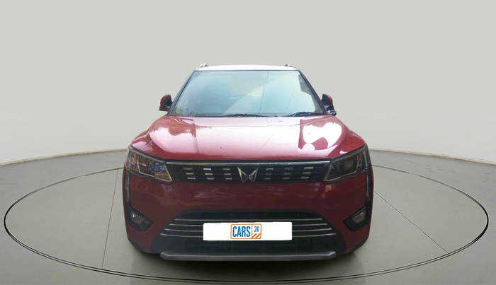 2023 Mahindra XUV300 W8 (O) 1.5 DIESEL, Diesel, Manual, 19,183 km, exterior