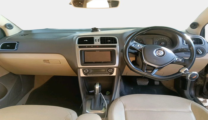 2016 Volkswagen Vento HIGHLINE PETROL AT, Petrol, Automatic, 48,161 km, interior