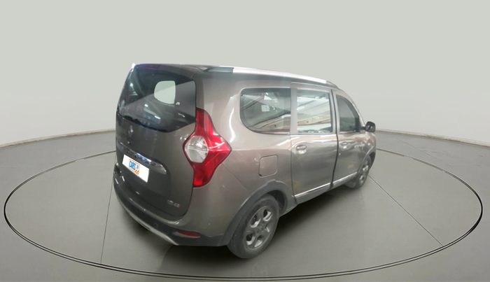 2015 Renault Lodgy 110 PS RXZ STEPWAY 7 STR, Diesel, Manual, 88,123 km, exterior