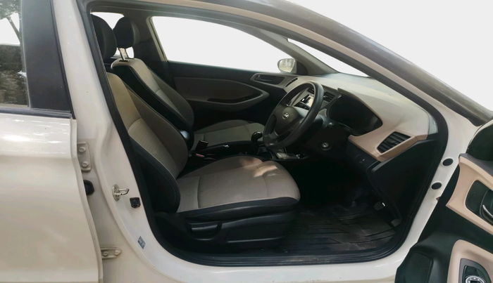 2017 Hyundai Elite i20 MAGNA EXECUTIVE 1.2, Petrol, Manual, 13,517 km, interior