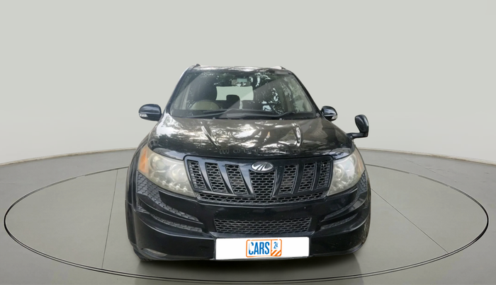2014 Mahindra XUV500 W8, Diesel, Manual, 1,37,724 km, exterior