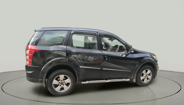 2014 Mahindra XUV500 W8, Diesel, Manual, 1,37,724 km, exterior