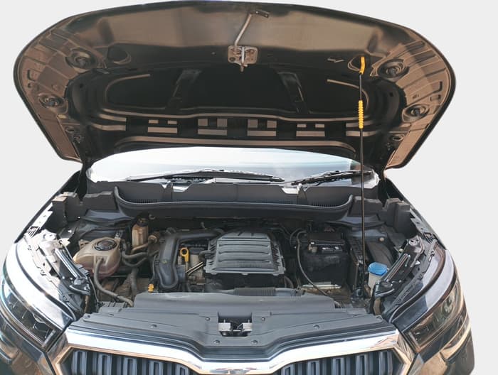 2021 Skoda KUSHAQ AMBITION 1.0L TSI MT, Petrol, Manual, 35,947 km, exterior