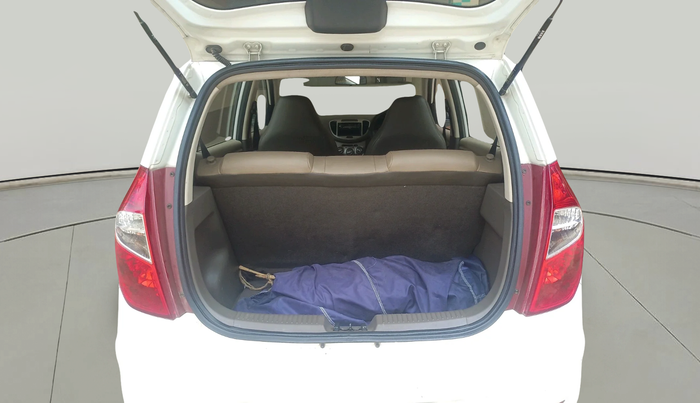 2016 Hyundai i10 MAGNA 1.1, Petrol, Manual, 39,943 km, exterior