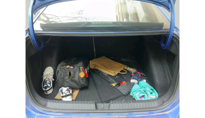 2022 Volkswagen VIRTUS HIGHLINE TSI 1.0 AT, Petrol, Automatic, 36,073 km, exterior