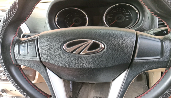 2016 Mahindra TUV300 T8, Diesel, Manual, 66,845 km, interior