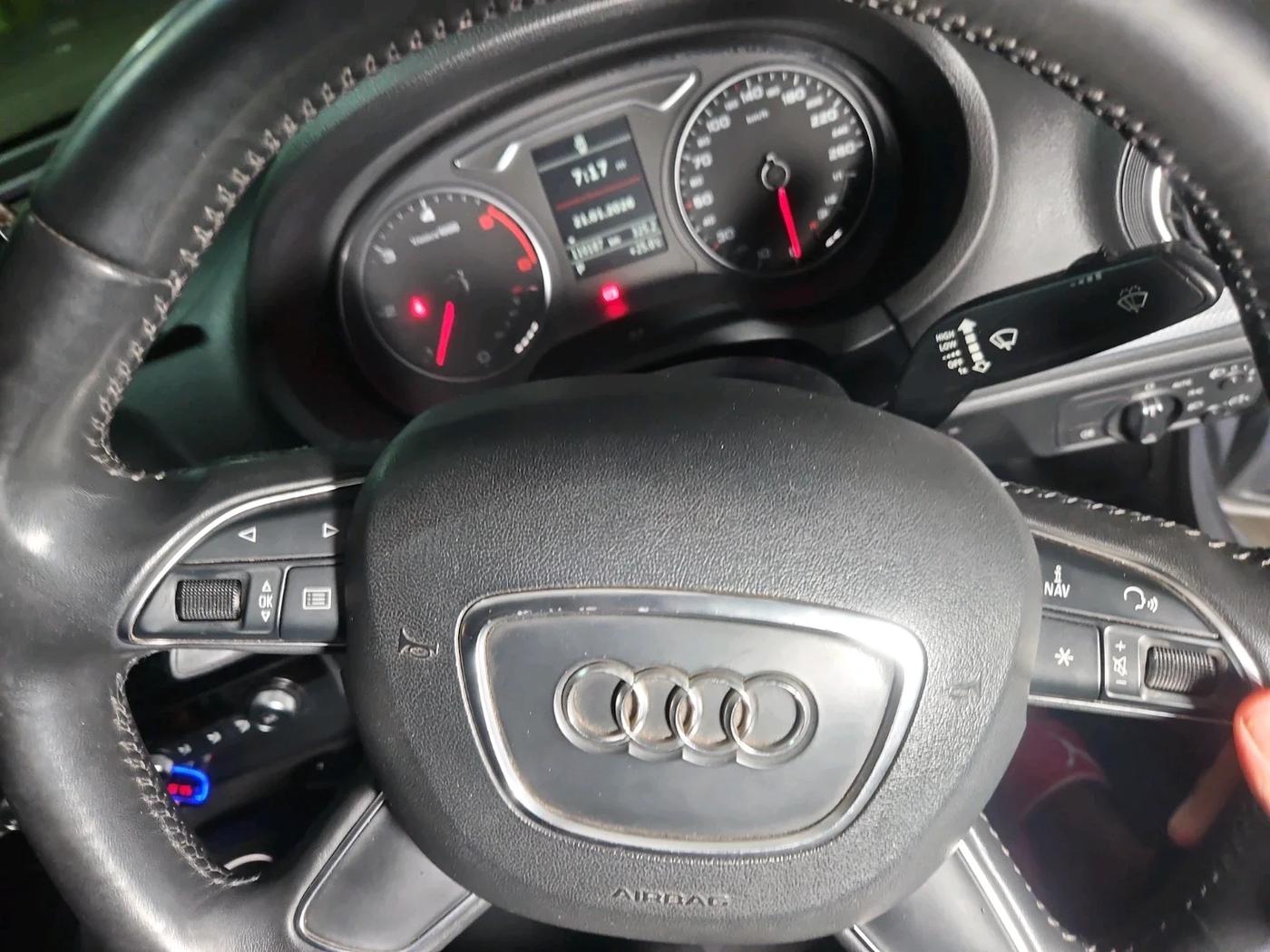 2014 Audi A3 35TDI PREMIUM, Diesel, Automatic, 1,10,260 km, interior