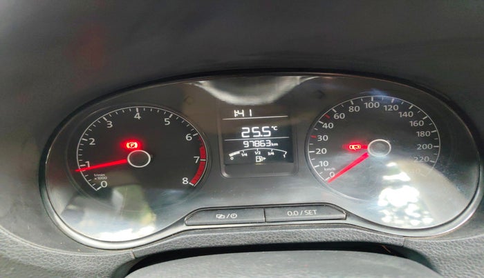 2014 Volkswagen Polo HIGHLINE1.2L, Petrol, Manual, 97,863 km, interior