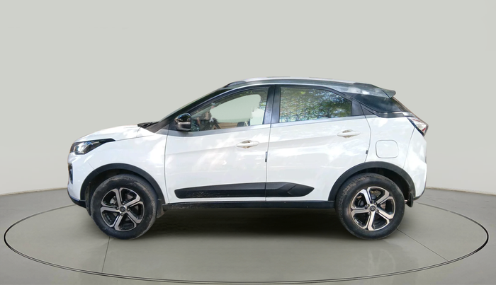 2022 Tata NEXON XZ PLUS (PREMIUM) PETROL, Petrol, Manual, 46,916 km, exterior
