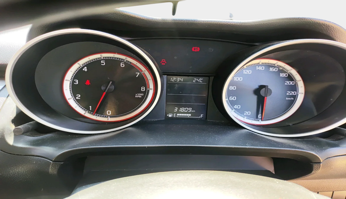 2020 Maruti Swift ZXI, Petrol, Manual, 31,809 km, interior