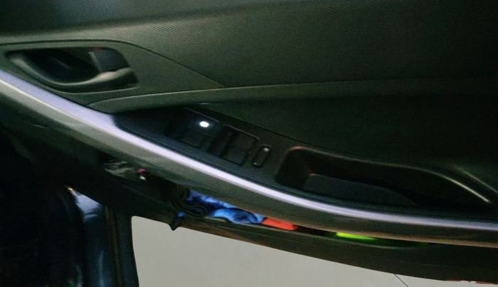 2022 Tata NEXON XM SUNROOF PETROL, Petrol, Manual, 31,239 km, interior