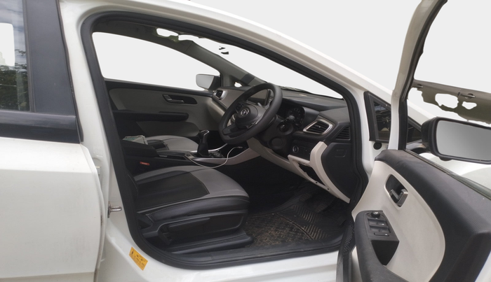2021 Tata ALTROZ XZ PETROL, Petrol, Manual, 8,619 km, interior
